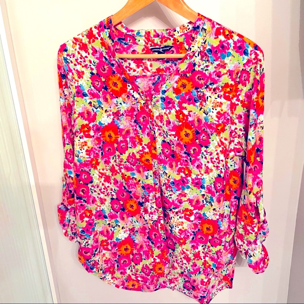 NWT Button up snap blouse with roll sleeves.